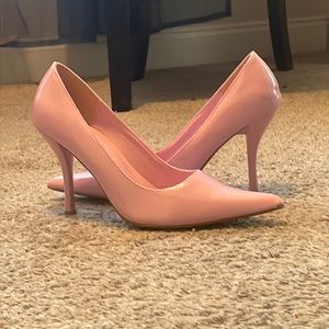Light Pink Pumps